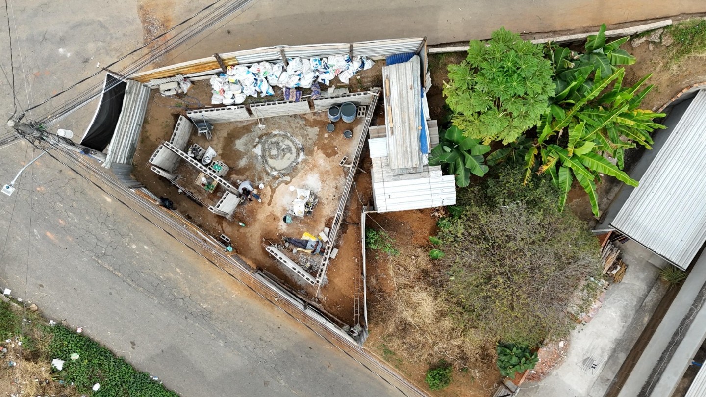 Obras do Saae-BM na Rua W - Vista Agegre