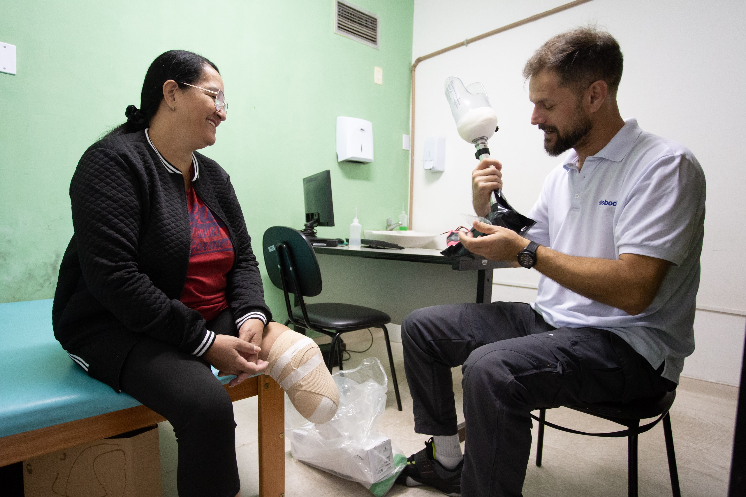 Centro Especializado em Reabilitação de Volta Redonda beneficia mais 12 pacientes com próteses novas