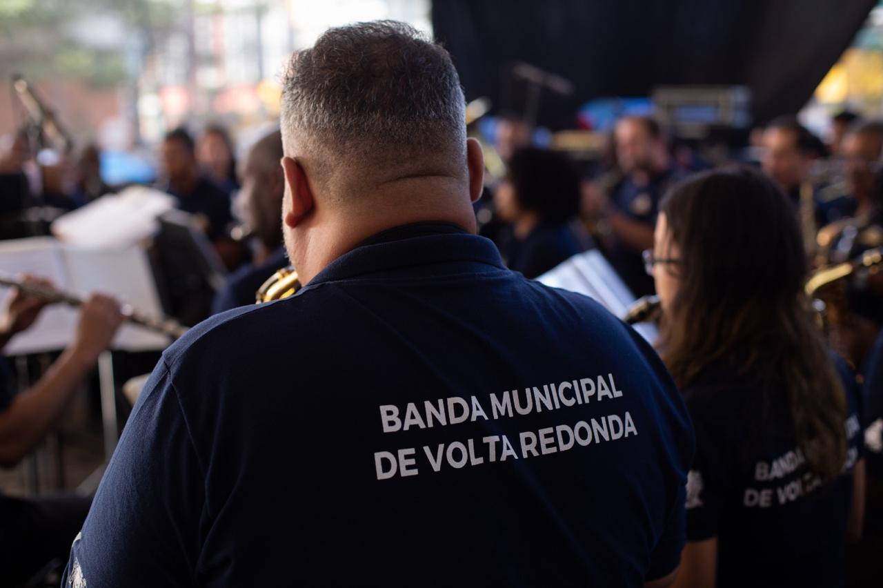 Banda Municipal de Volta Redonda celebra 45 anos de história, cultura e tradição