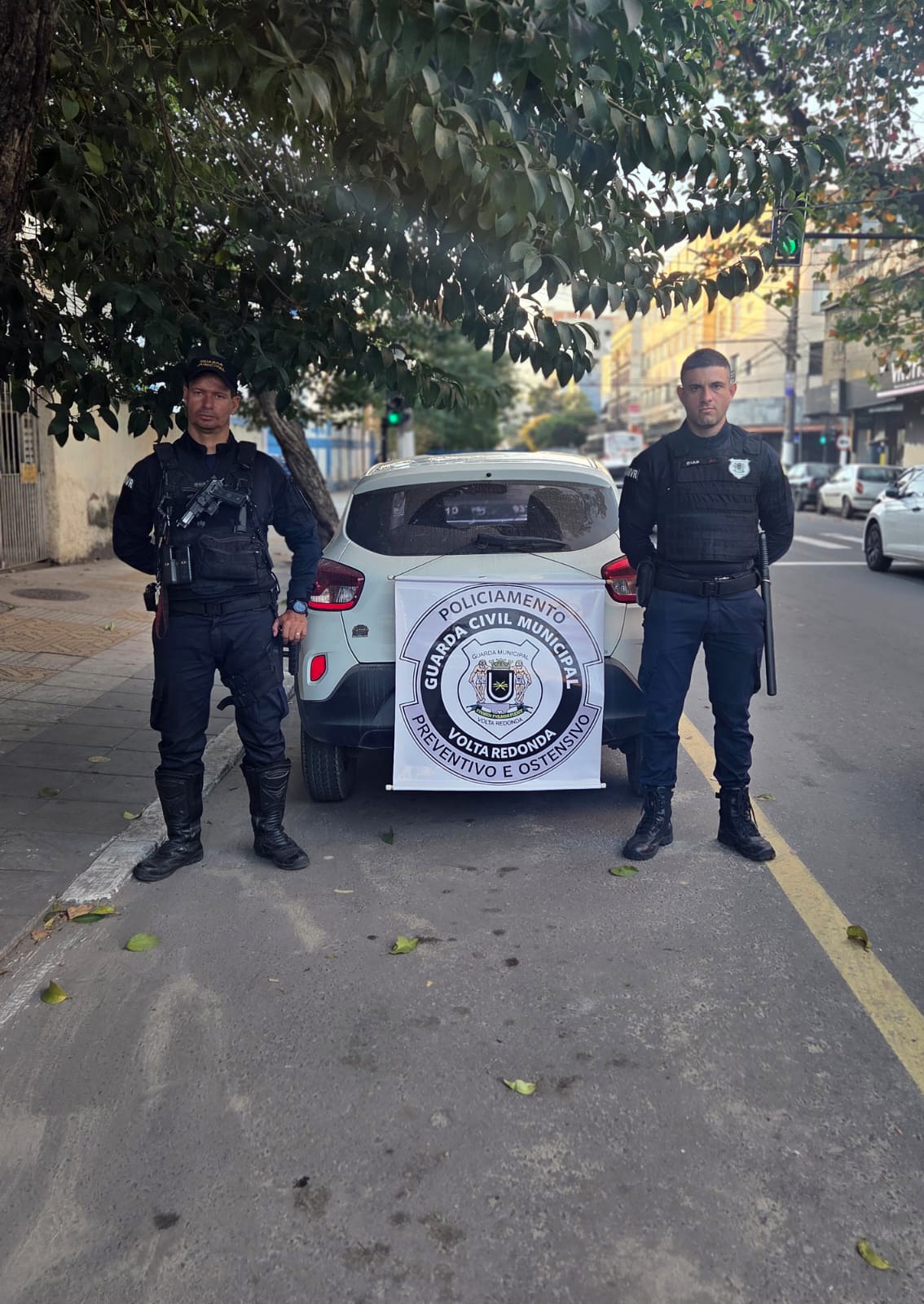 Guarda Municipal de Volta Redonda recupera carro furtado em Minas Gerais