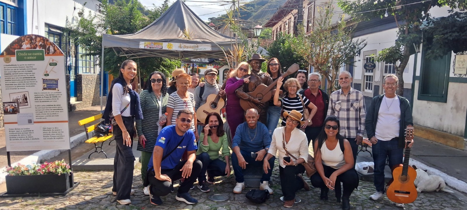 Prefeitura de Volta Redonda leva idosos do Cras Rústico à Capital Nacional da Seresta