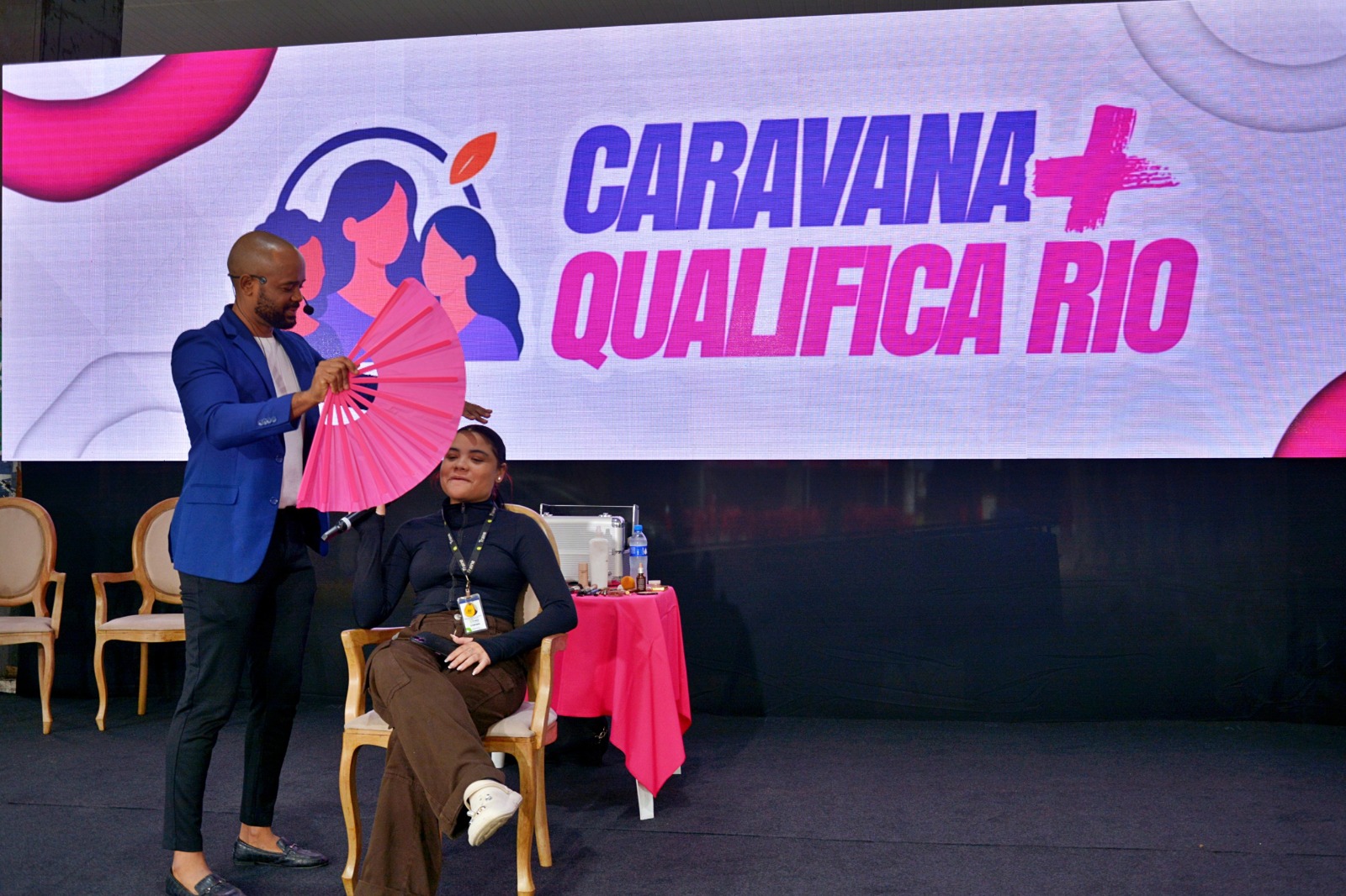 Prefeitura de Volta Redonda participa do encerramento do projeto Caravana + Qualifica Rio