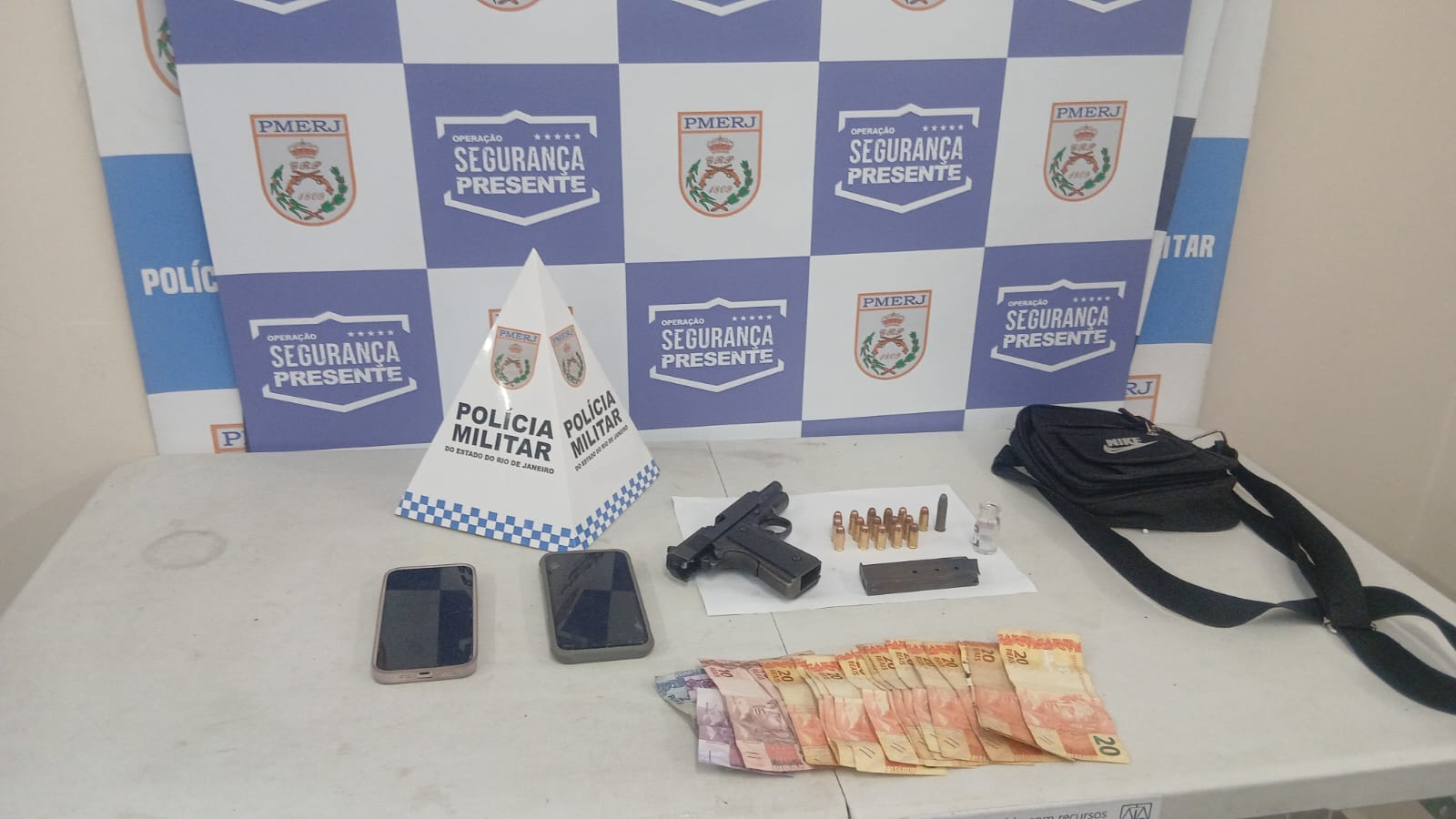 Segurança Presente prende homem armado após perseguição e tentativa de fuga em Volta Redonda