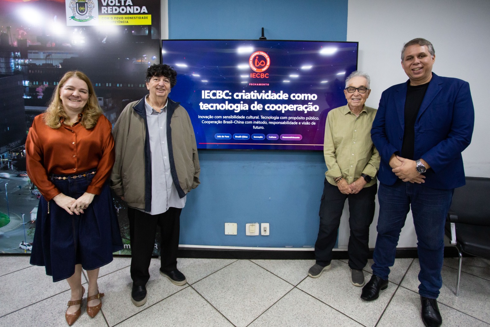 Volta Redonda alinha termo de cooperação técnico-cultural Brasil-China