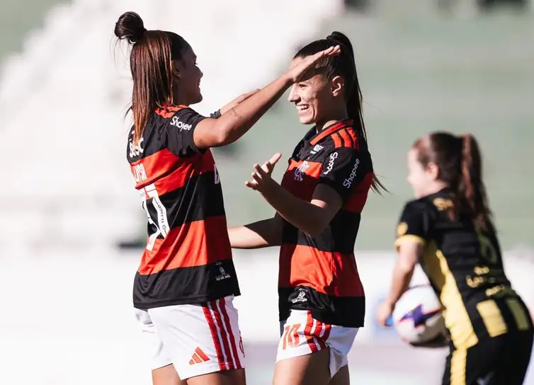 Guilherme Veiga/Brasil Ladies Cup/Direitos Reservados Time feminino do Flamengo derrota Peñarol no Ladies Cup 2026