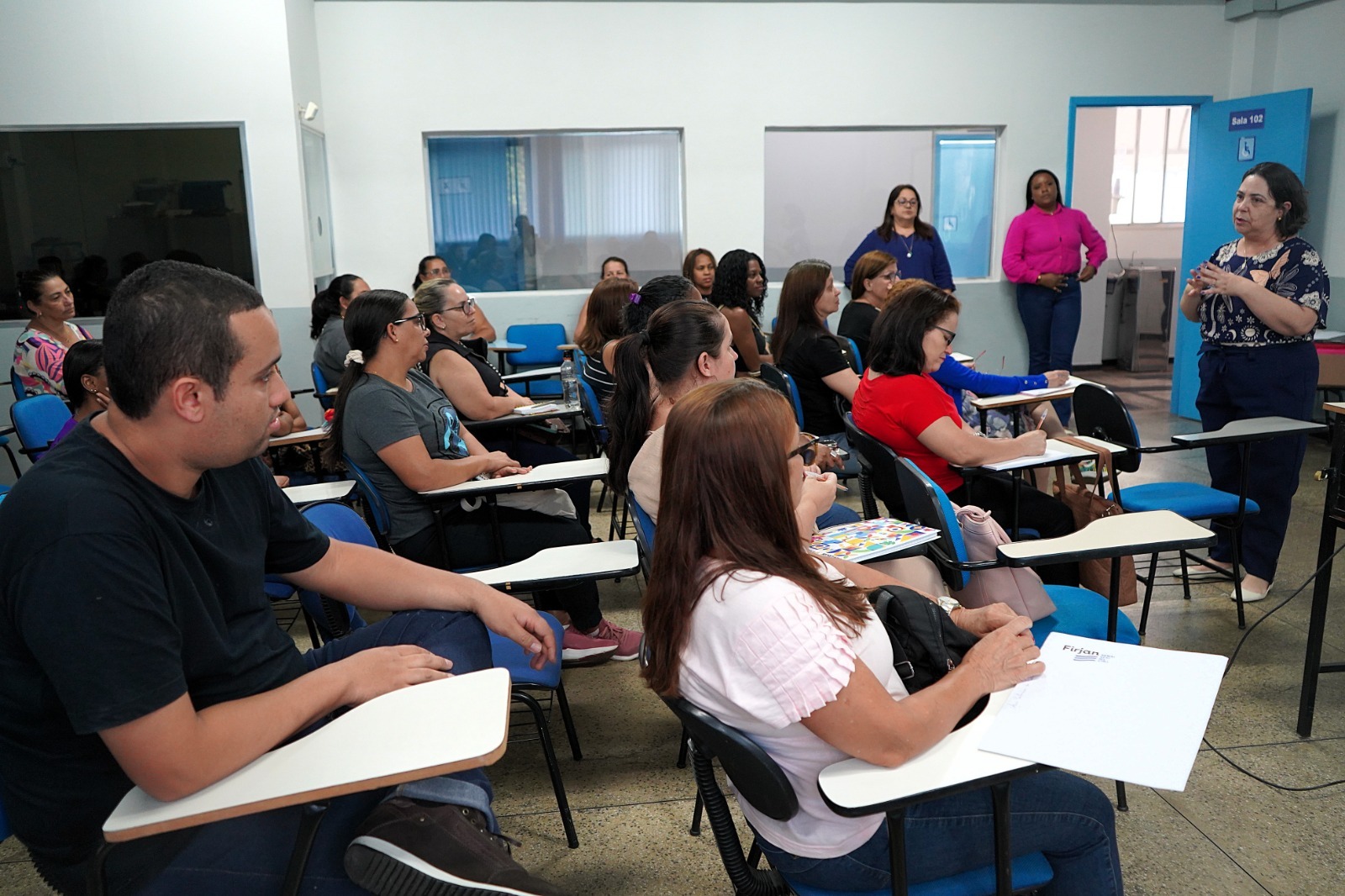 Inscrições para curso gratuito de Cuidador Familiar de Idosos terminam nesta sexta-feira (28) em Volta Redonda