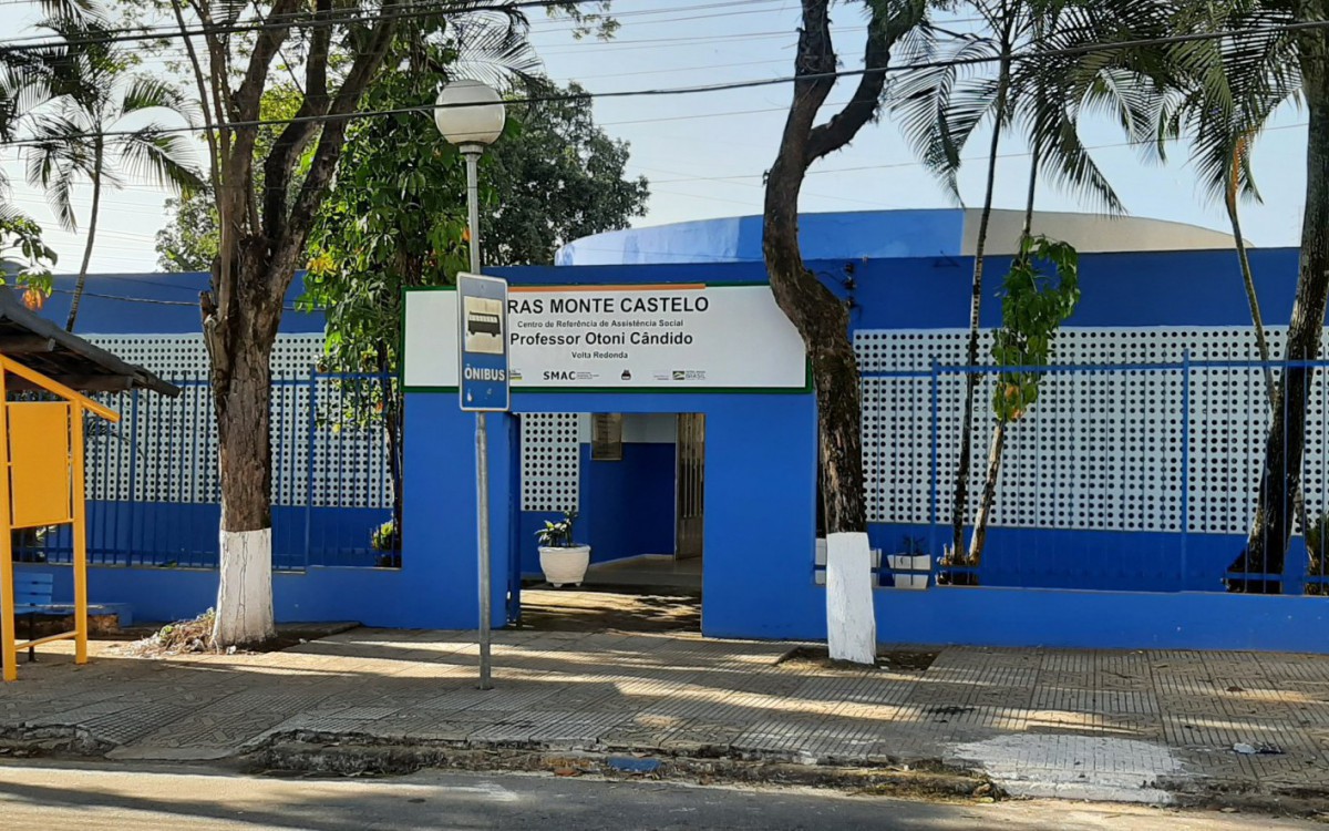 Prefeitura de Volta Redonda e CSN promovem mutirão para cadastro de trabalhadores no Cras Monte Castelo