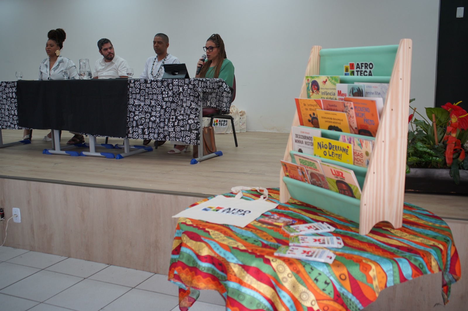 Secretaria de Educação de Volta Redonda promove formação sobre combate ao racismo religioso para profissionais da rede