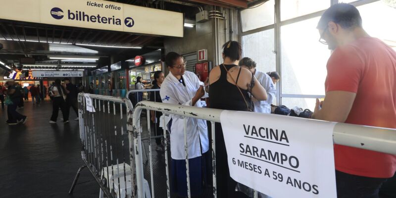 Ministério da Saúde reforça chamamento para vacina contra o sarampo