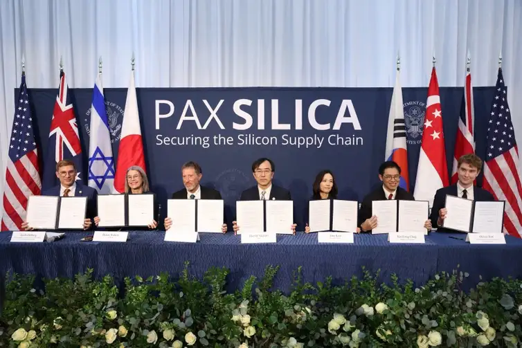 Divulgação EUA - Pax Silica is the Department of State’s flagship effort on AI and supply chain security, advancing new economic security consensus among allies and trusted partners. Foto: Divulgação