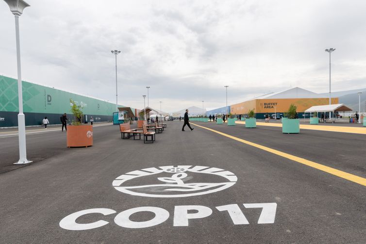 Kiara Worth/UNCCD Brasília (DF), 27/08/2026 - Vista das estruturas da COP17.
Foto: Kiara Worth/UNCCD