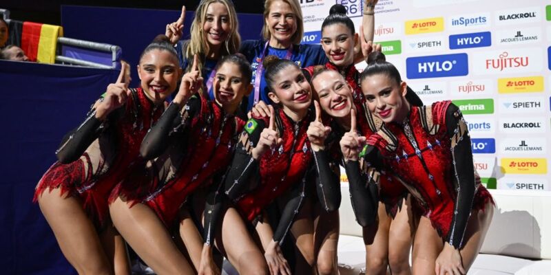 Brasil faz história e leva dois ouros no Mundial de ginástica rítmica