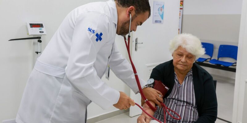 Prova que avalia formação médica ocorre neste domingo em todo país