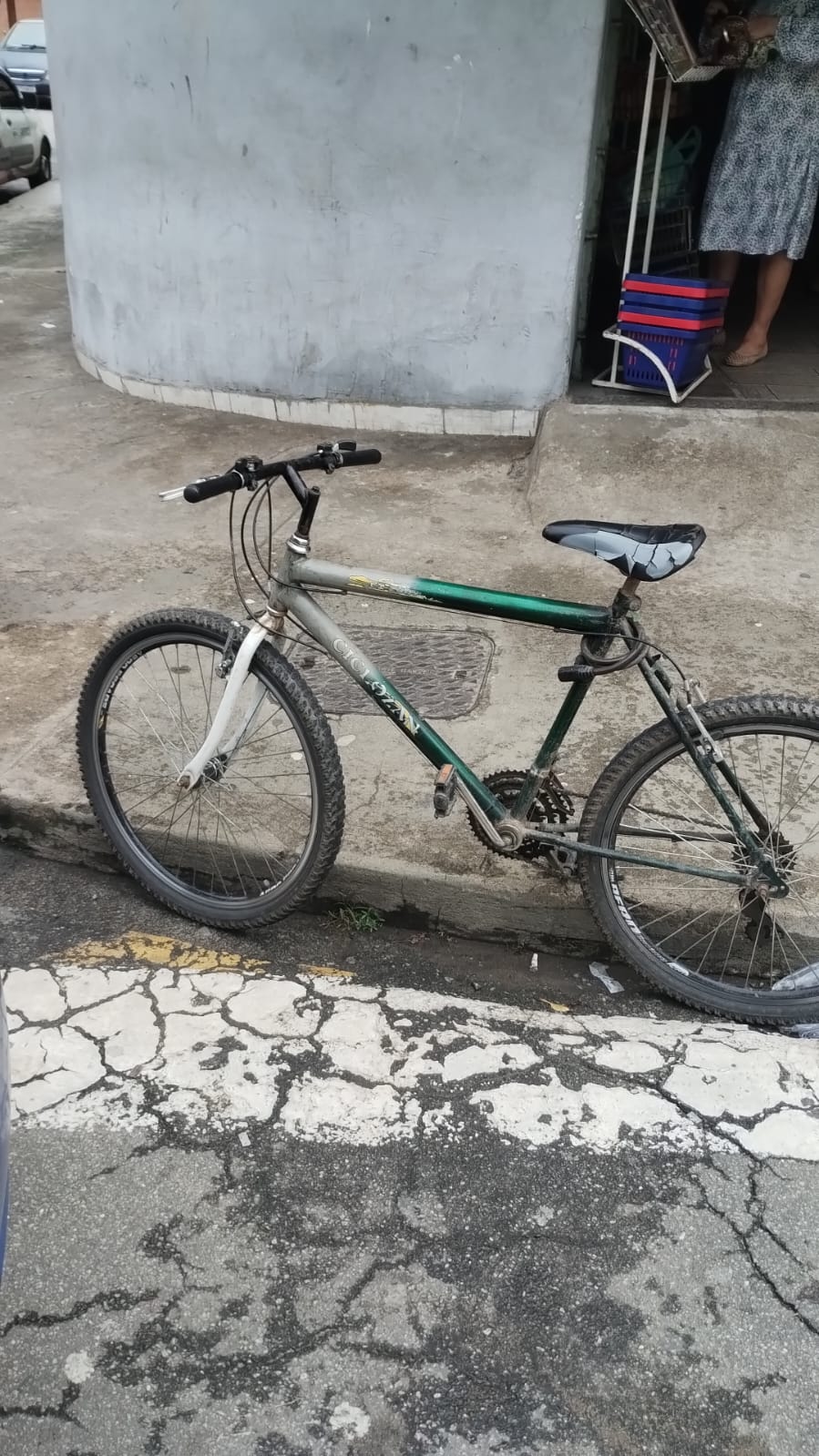 Guarda Municipal de Volta Redonda recupera bicicleta furtada e prende cinco envolvidos