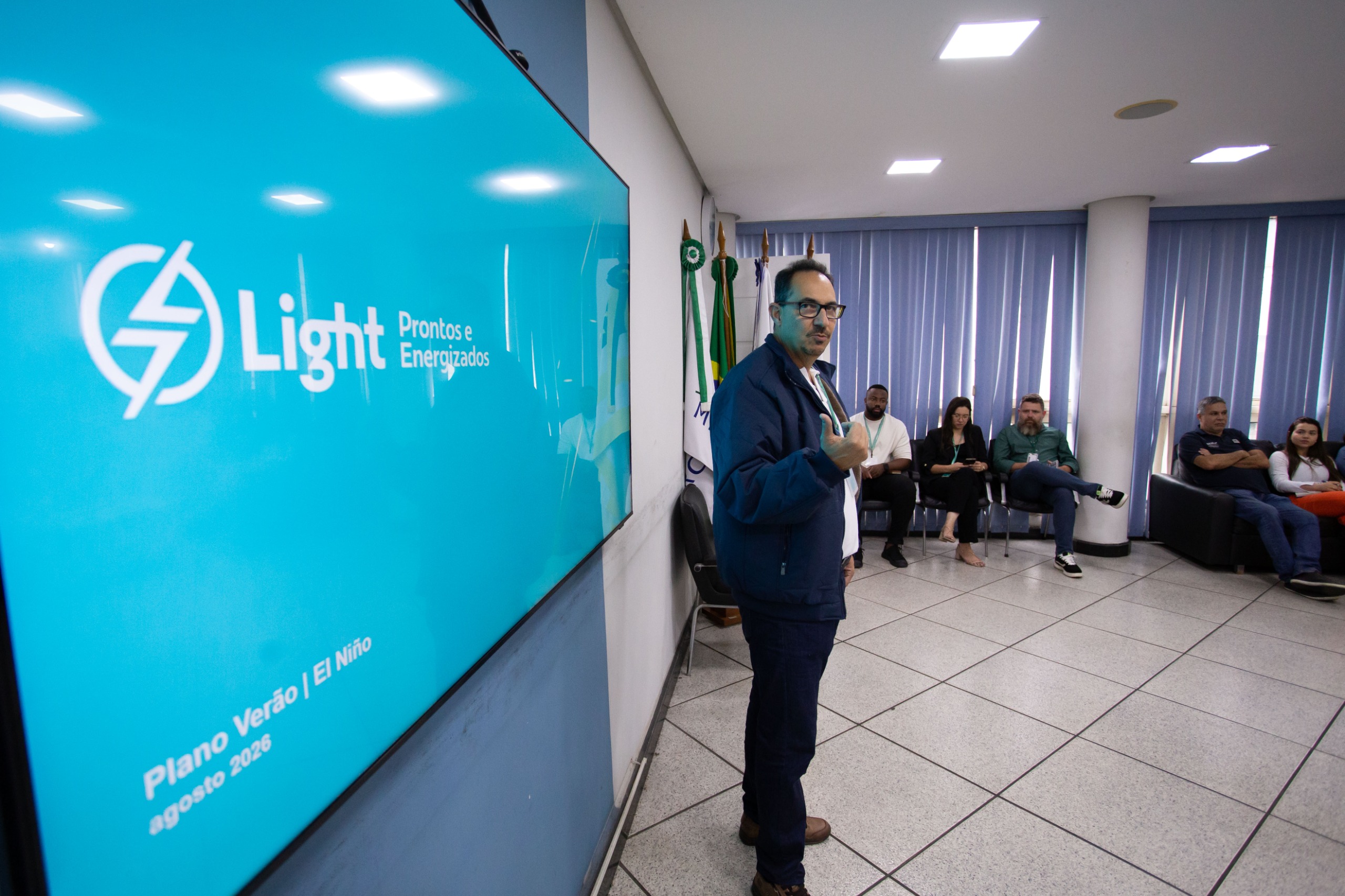 Light apresenta Plano Verão na Prefeitura de Volta Redonda