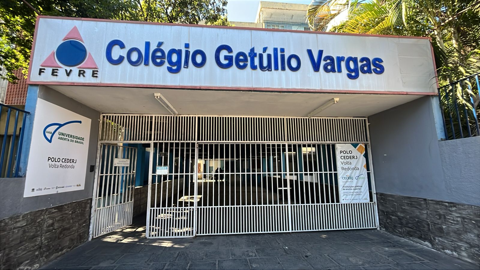 Vestibular Cederj 2027/1 oferece 219 vagas para seis cursos semipresenciais em Volta Redonda