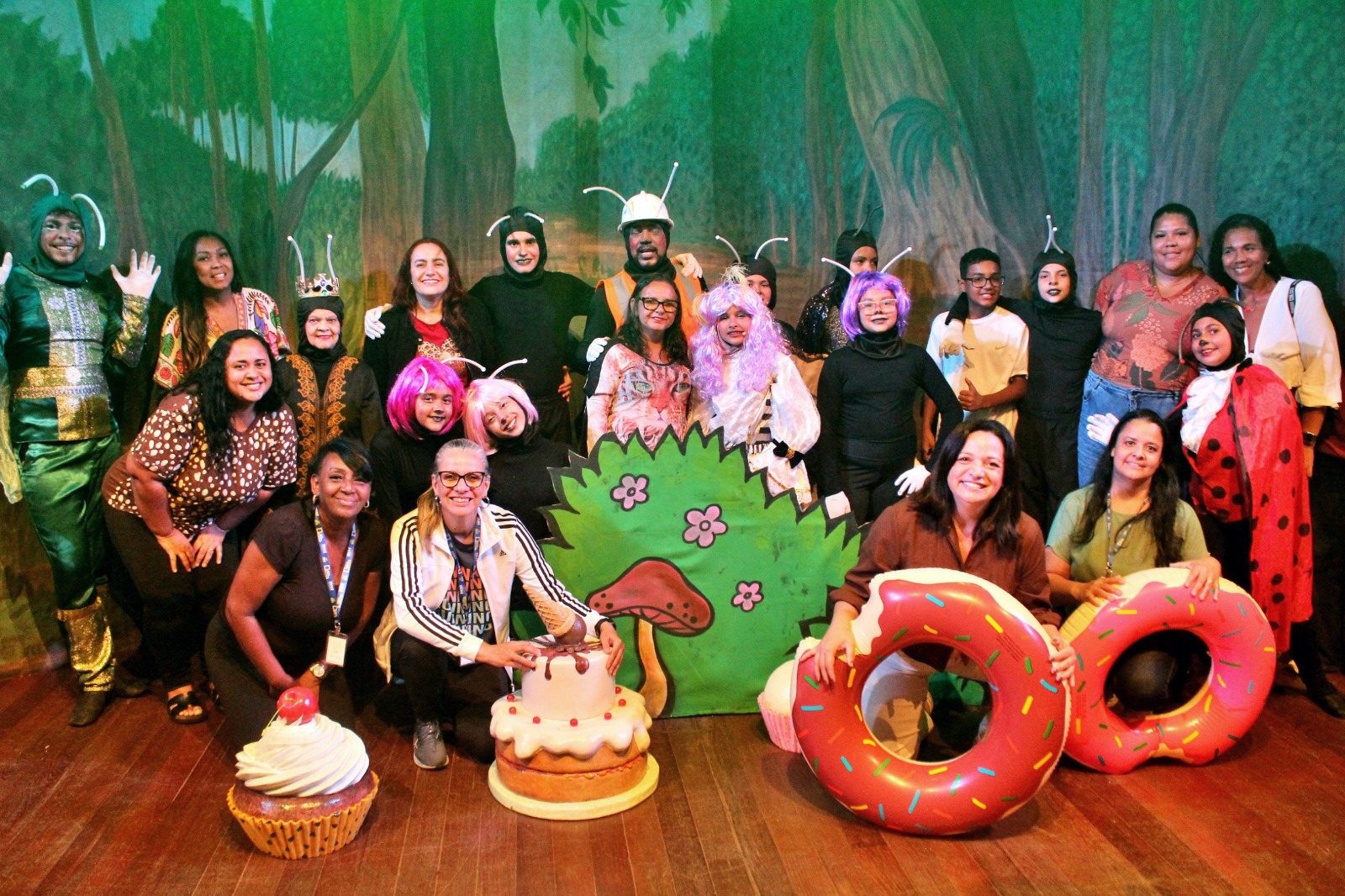 Usuários dos Cras Vila Brasília e Vila Rica, em Volta Redonda, sobem ao palco no 17º Festival Gacemss da Criança