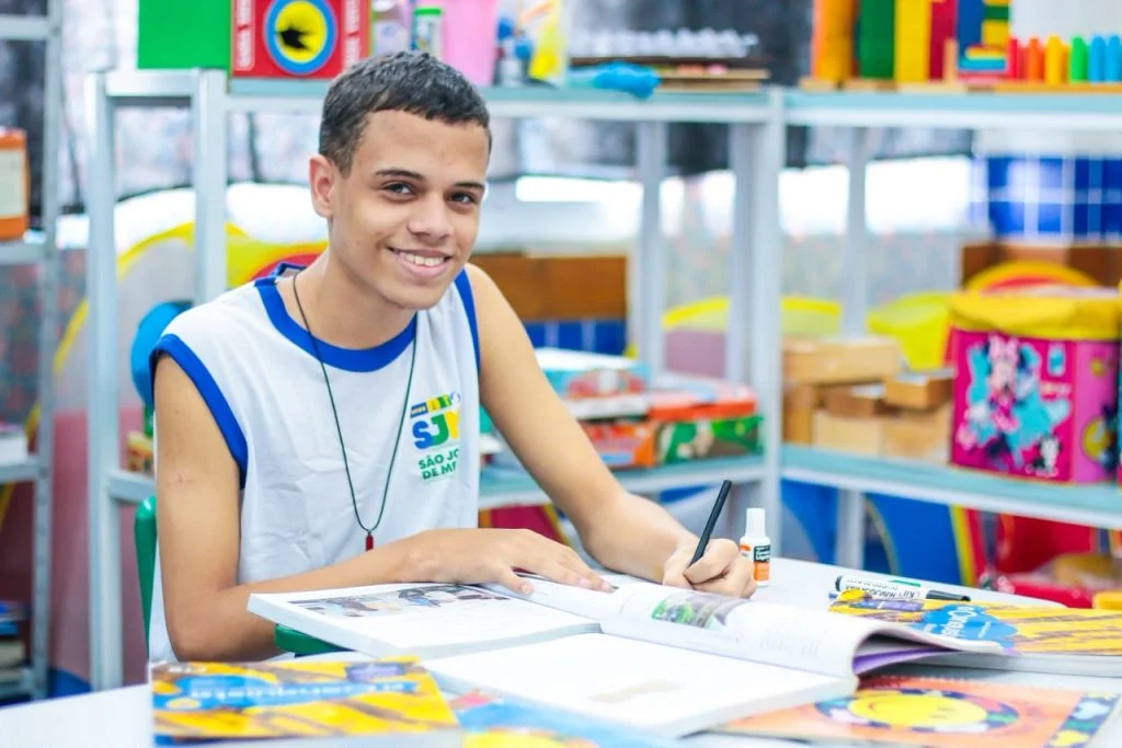 Aluno de Meriti avança em Olimpíada de Matemática em Libras