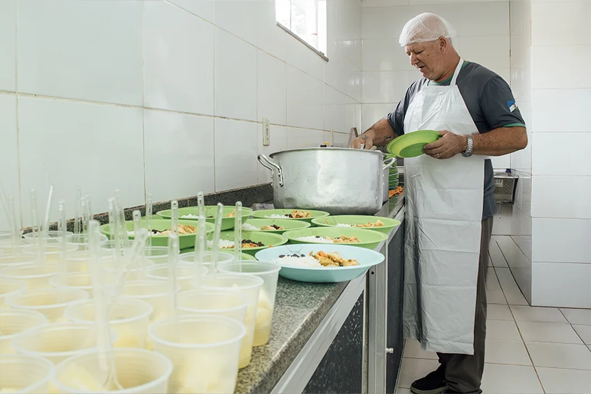 Alunos da E. M Victor Sarlo recebem palestra sobre Alimentação Saudável nesta terça-feira (20)