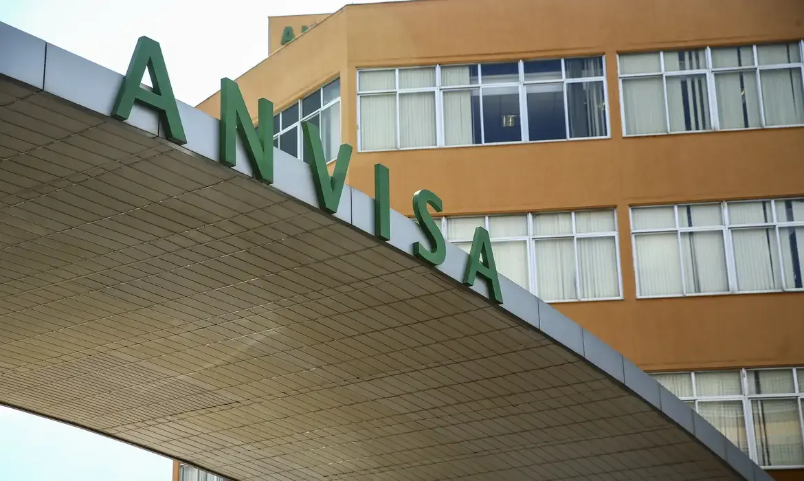 Anvisa suspende propaganda enganosa de suplementos alimentares