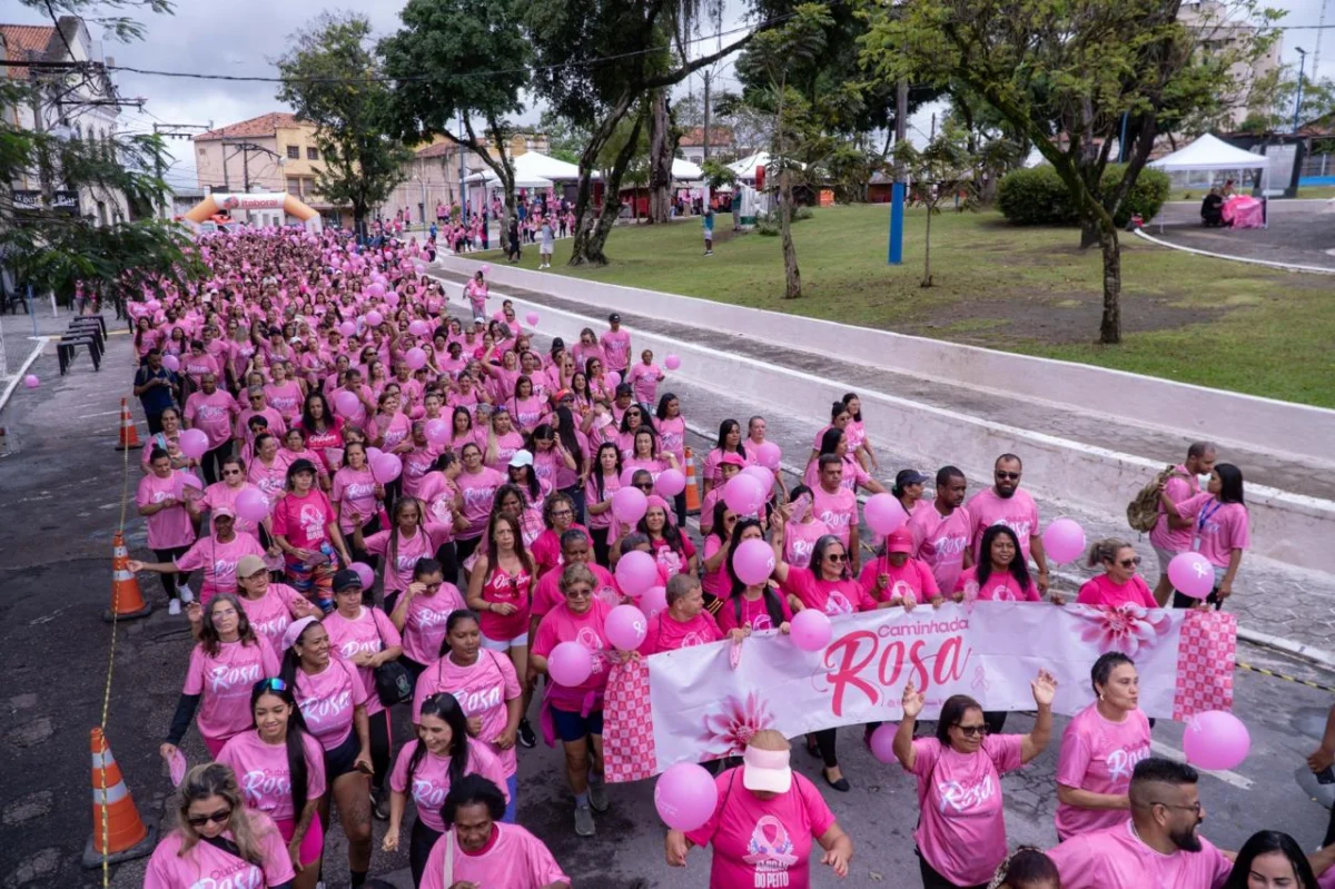 Caminhada Rosa transforma Itaboraí em um mar de solidariedade e prevenção