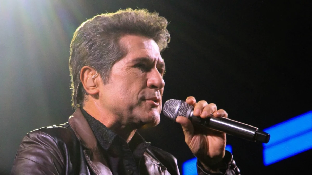 Chama Sertaneja: Daniel faz entoar clássicos do sertanejo em Barra Mansa