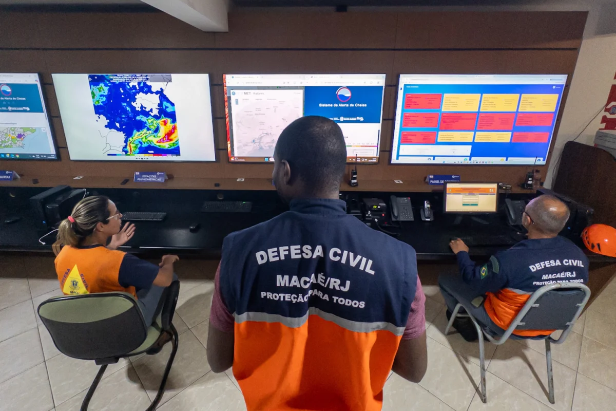 Defesa Civil de Macaé informa sobre pancadas de chuvas de moderada a forte