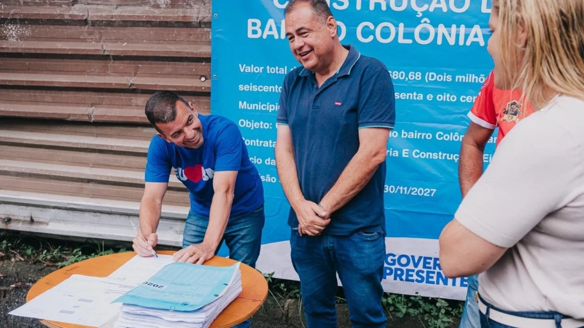 Furlani assina ordens de serviço para construção de creche no bairro Colônia e reservatório de água na região da Ary Parreiras