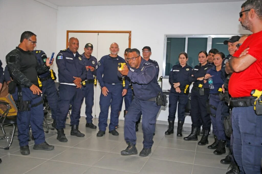 Guarda Municipal de Búzios conclui primeira turma de capacitação para uso de instrumentos de menor potencial ofensivo