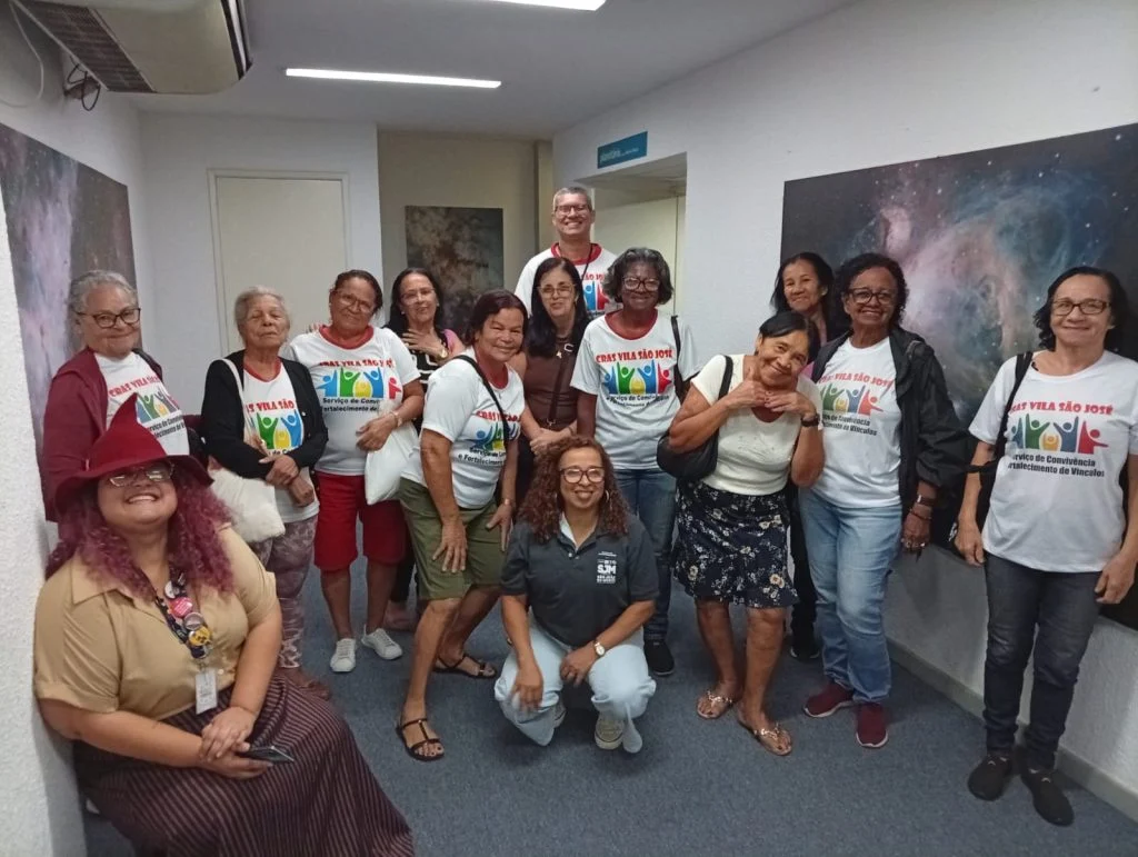 Idosos do CRAS Vila São José participam de visita ao Muse­u Ciência e Vida