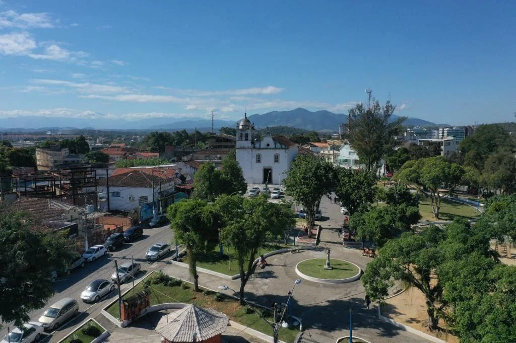 Itaboraí celebra Dia do Servidor Público com pagamento antecipado e proposta de reajuste salarial de 25%