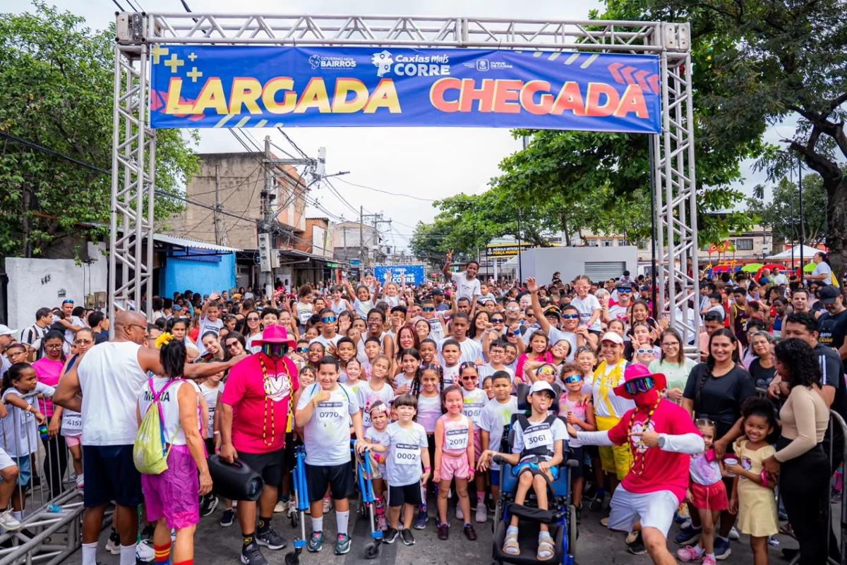 Parque do Povo reúne mil crianças em manhã de corrida, brincadeiras e muita cor em Duque de Caxias