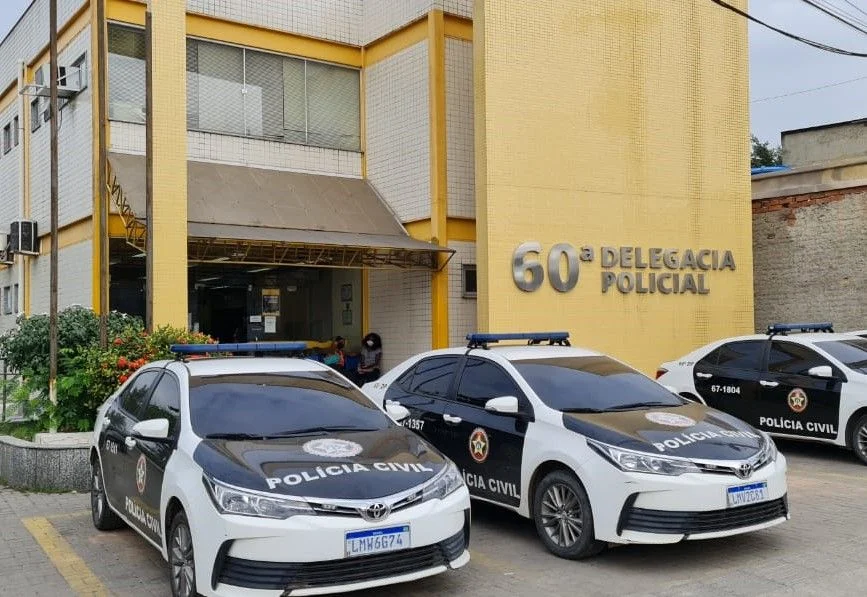 Polícia Civil prende criminoso de Minas Gerais escondido na Região dos Lagos