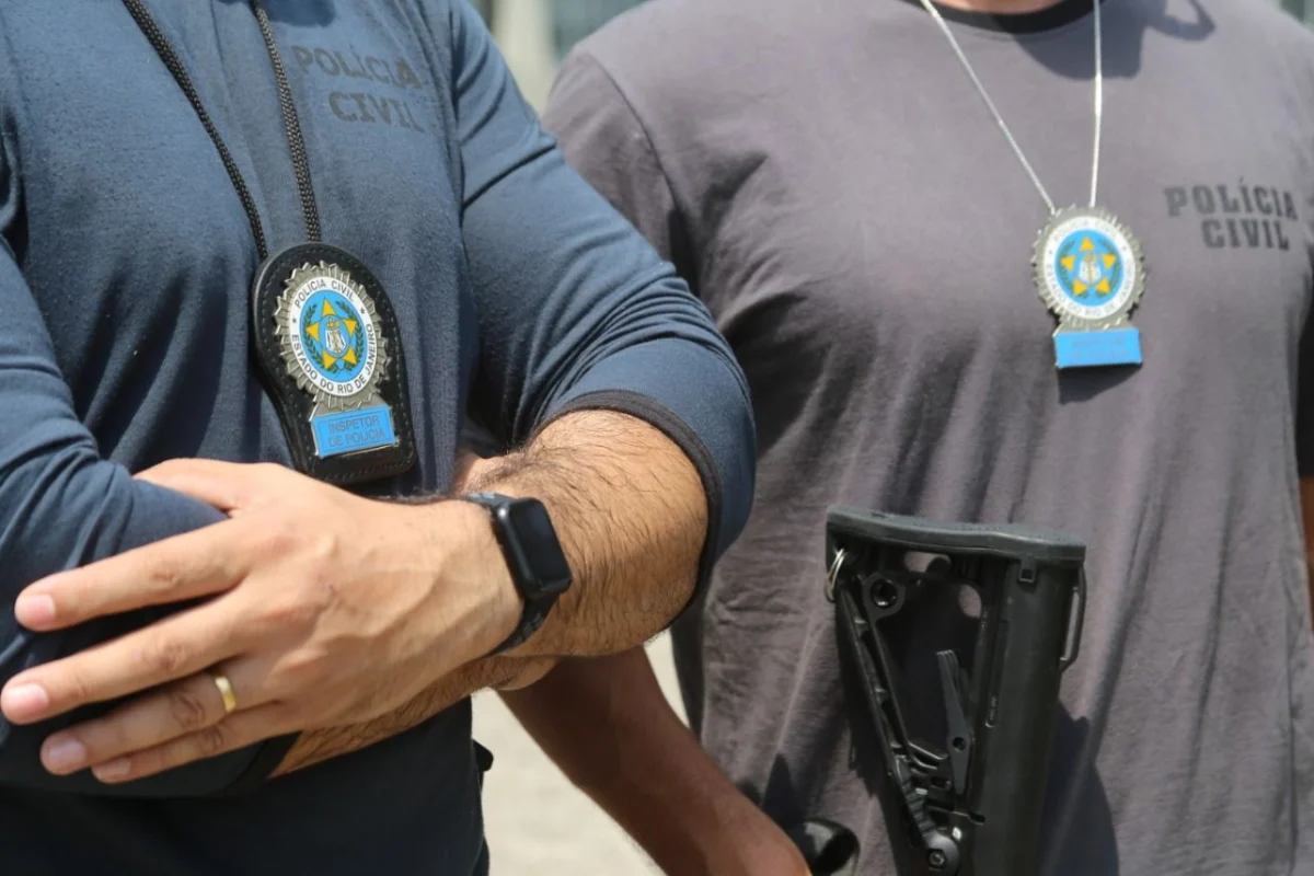 Polícia Civil prende gerente do tráfico e apreende drone em Itaboraí