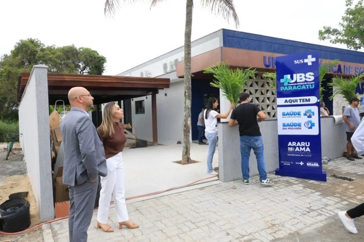 Prefeita Daniela Soares vistoria últimos preparativos para inauguração da UBS de Paracatu