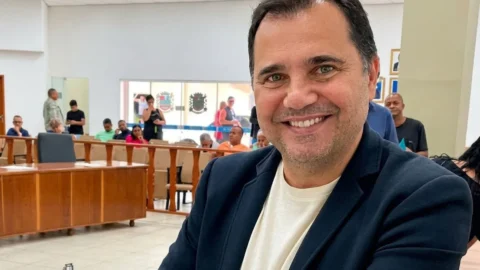 Secretário de Queimados, no Rio, morre baleado em abordagem da PM