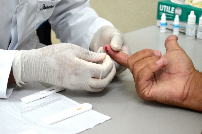 Serviço de Atenção Especializada de Resende realiza mutirão de testes rápidos para HIV, sífilis e hepatite B e C neste sábado (24)